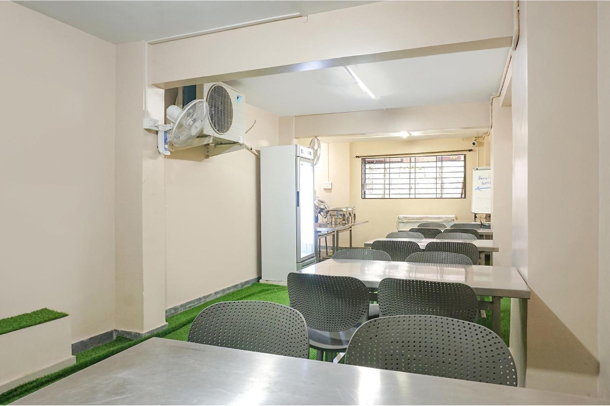 Fabhotel Prime Shourya Residency - Nr Maharshi Karve Museum Pune Exterior foto