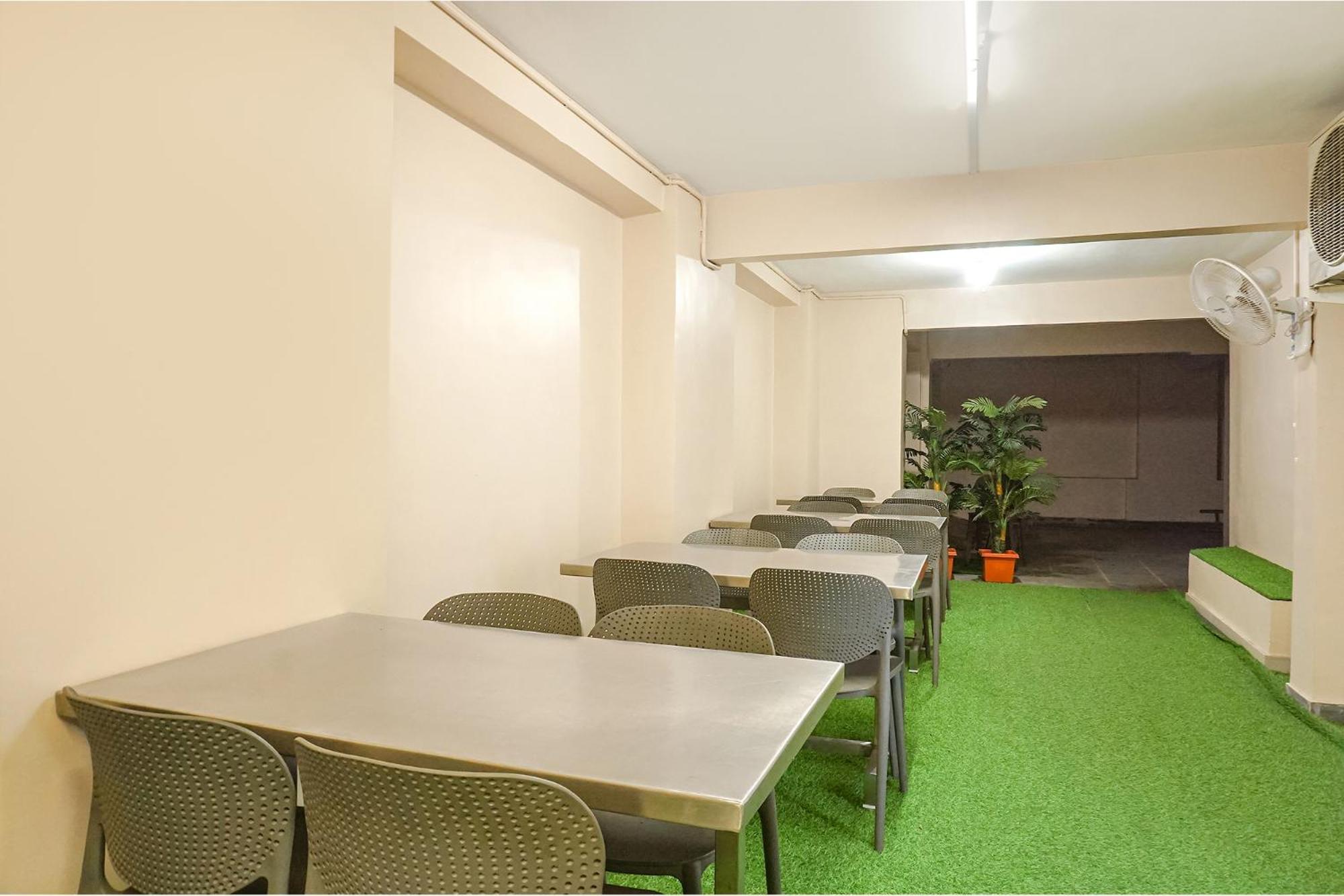 Fabhotel Prime Shourya Residency - Nr Maharshi Karve Museum Pune Exterior foto